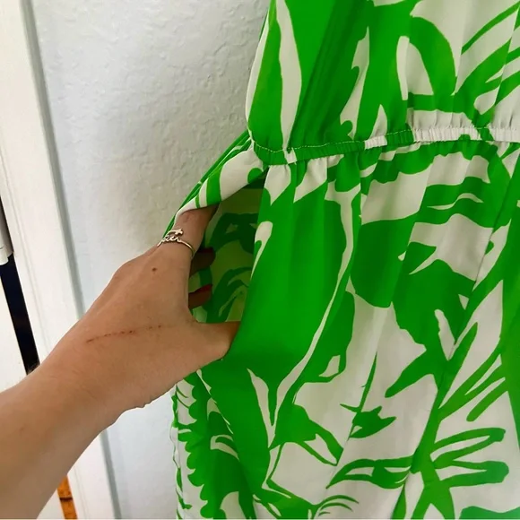 Lilly Pulitzer for Target Women's Green and White Jumpsuit Size Small - Picture 7 of 16